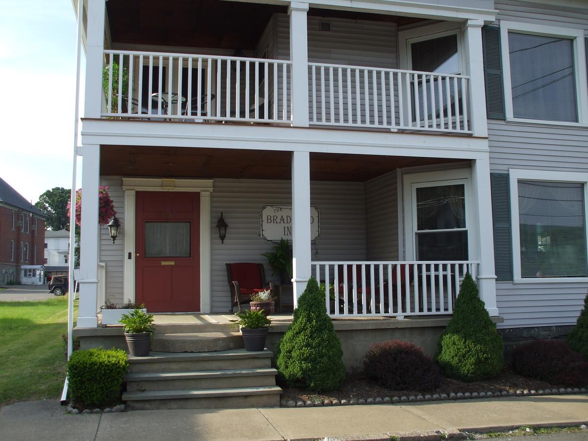 The Bradford Inn Towanda Exterior foto