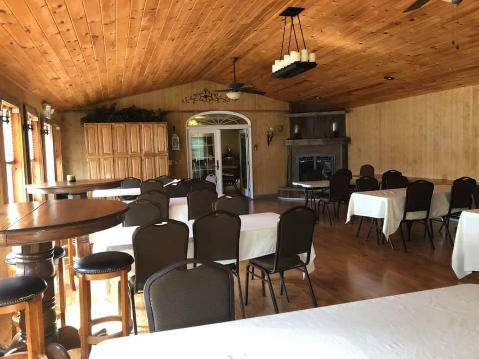 The Bradford Inn Towanda Exterior foto